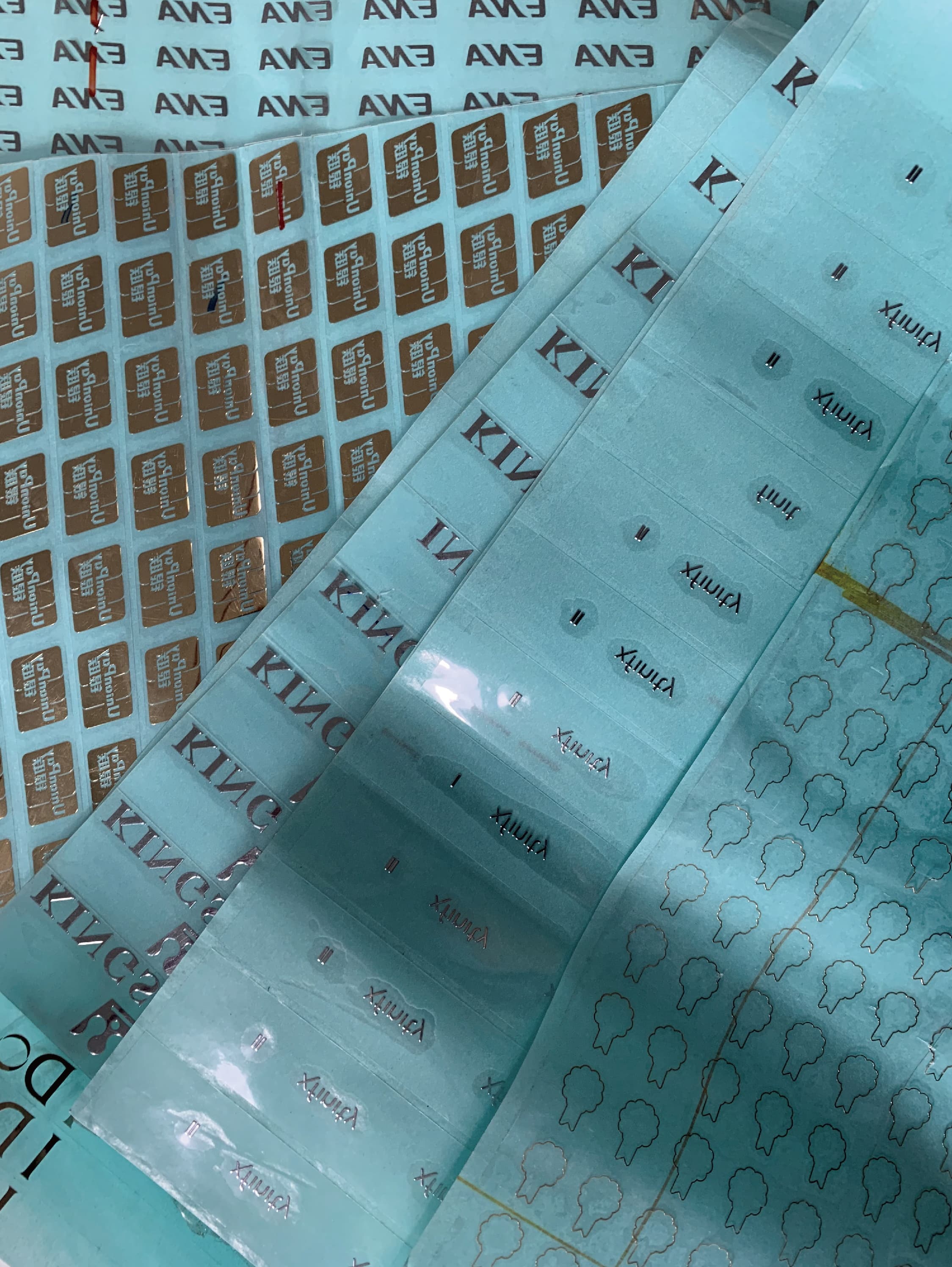 標識標牌缺陷檢測